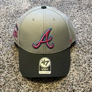 Atlanta Braves Gray Graphite Cap